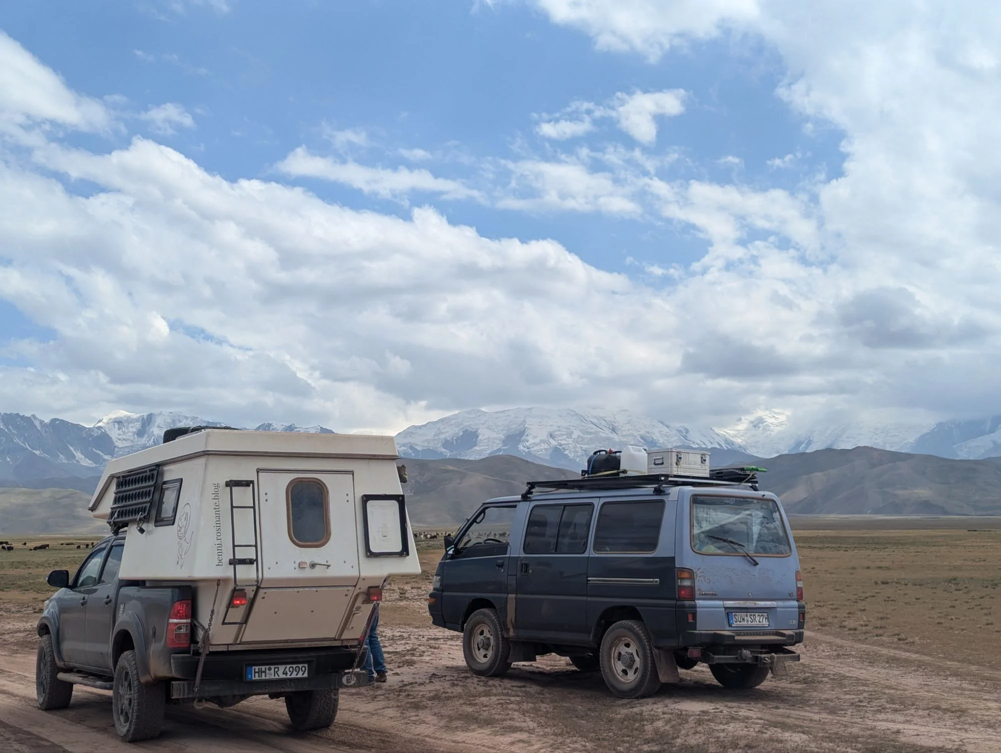 We reunited with Simon and his car Otto and together we started our Pamir Highway adventure!