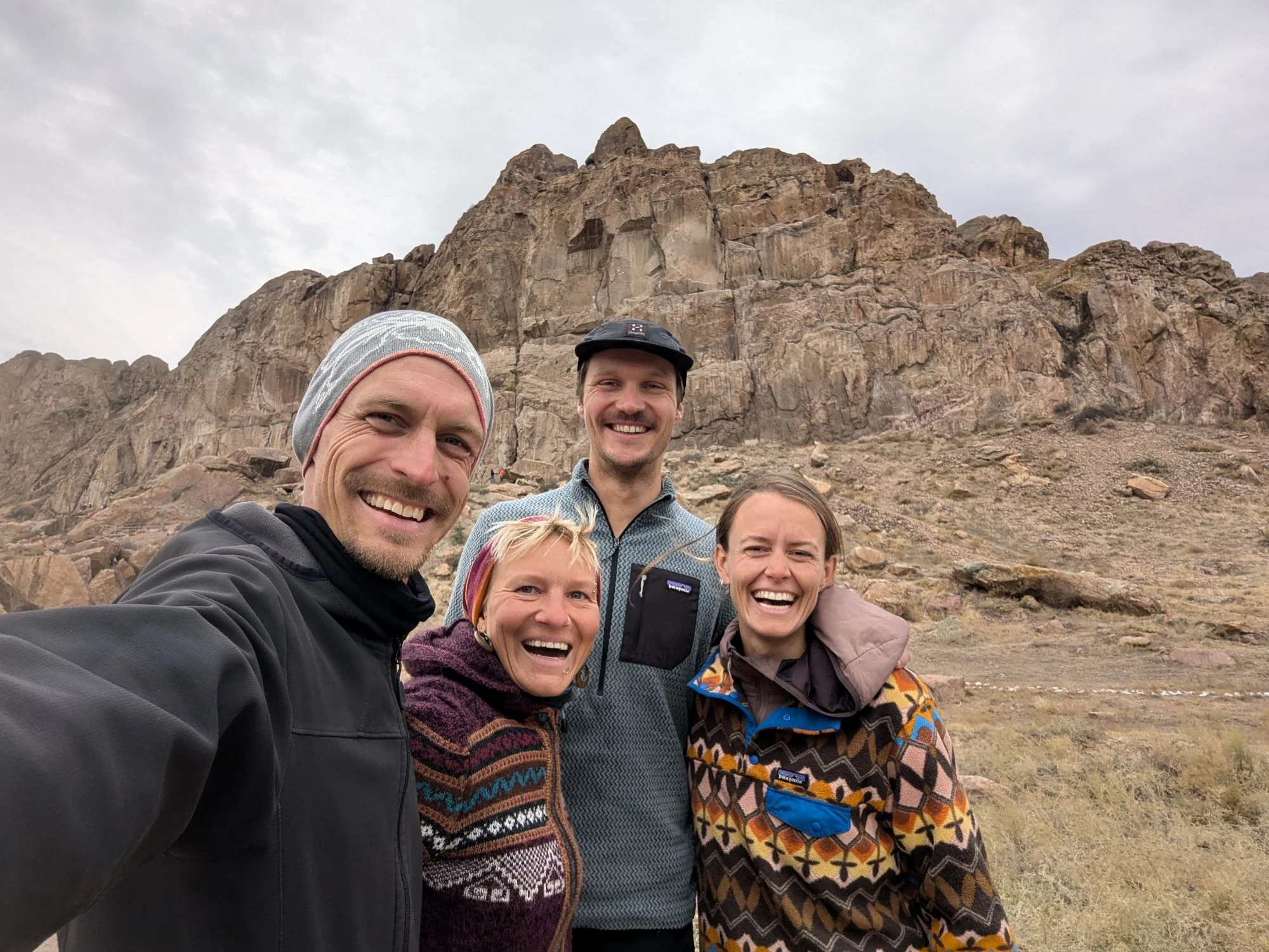 One day Kali and Didi, travelers from the Netherlands, came to the climbing area and we climbed a lot together, shared stories and experiences.