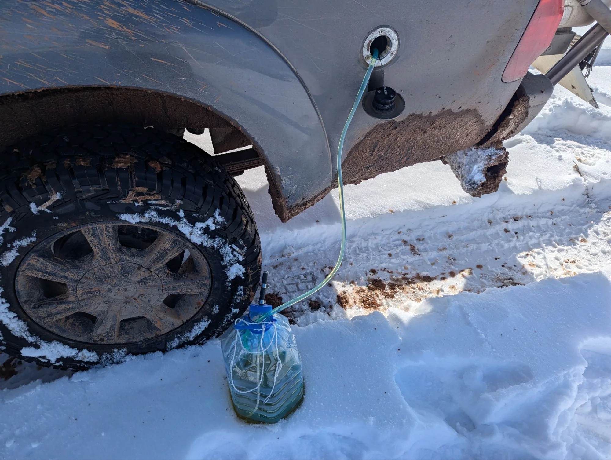 At some point we took a big water bottle, filled it up from Rosinante&rsquo;s auxiliary tank and had the heater suck the diesel from that bottle. This somehow worked better than having it pumping the diesel from Rosinante&rsquo;s main tank. The diesel seemed to be liquid and in a good condition but still in the end, the final solution was pretty easy and obvious: the diesel got too viscous in the cold.  After we put some anti gel additive in the tank, the heater was working very reliably.