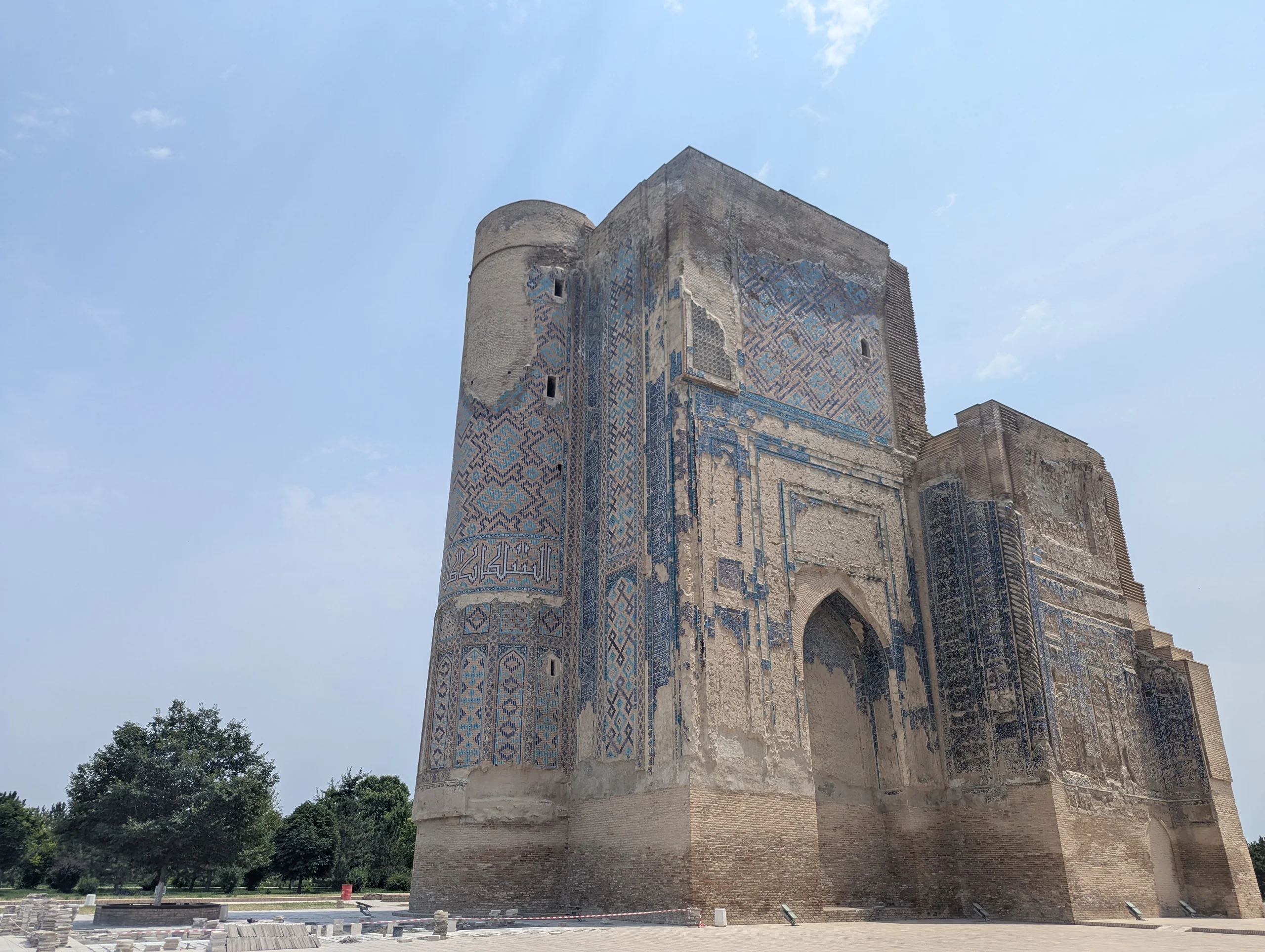 Next stop in a small town called Shahrisabz and some sightseeing.