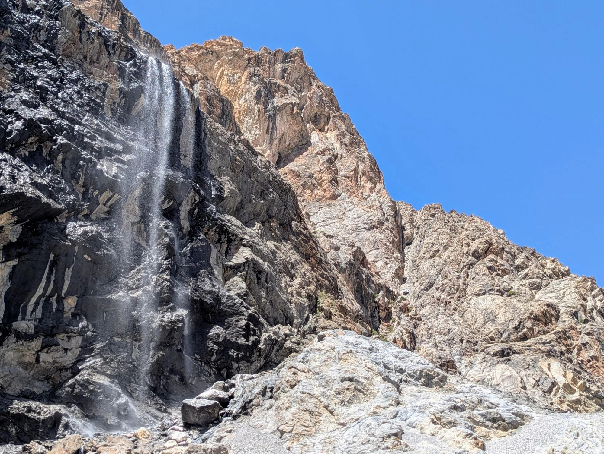 This waterfall was quite special because the water was just running on the stone until it fell down.