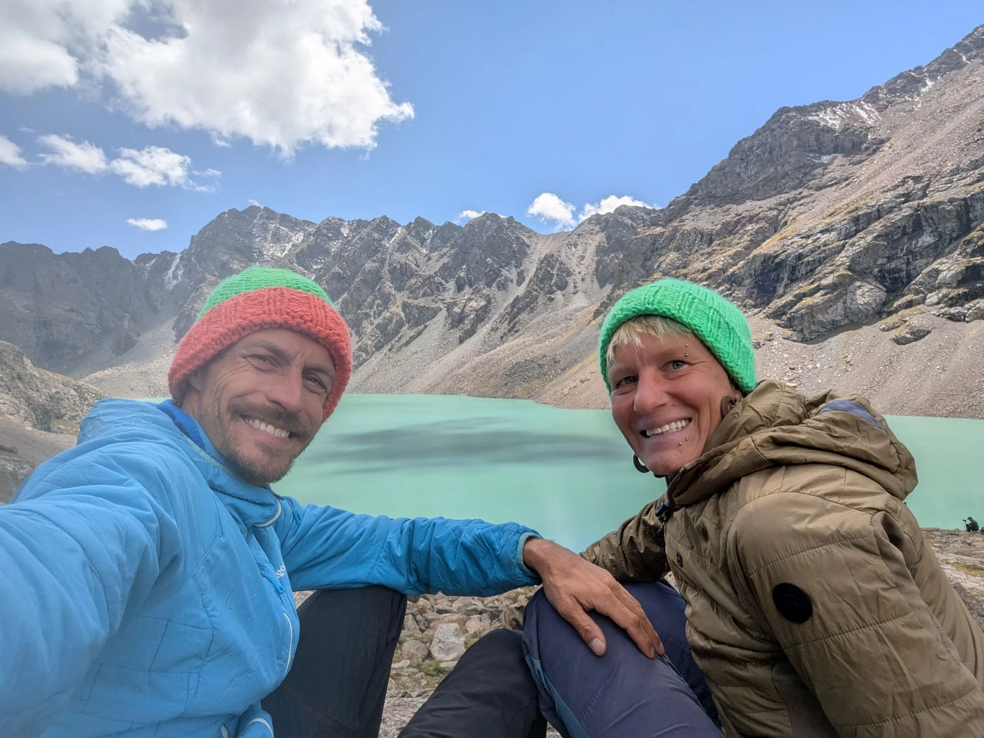 And we had a good time hiking back to Rosinante and finishing this 27 km hike. See the whole tour in Komoot ⛰️