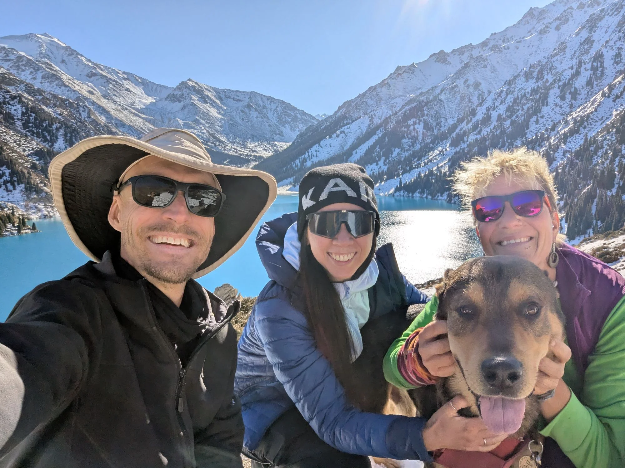 One day, we did a hike to the Big Almaty Lake. It was beautiful and Sam had a lot of fun playing in the snow ❄️