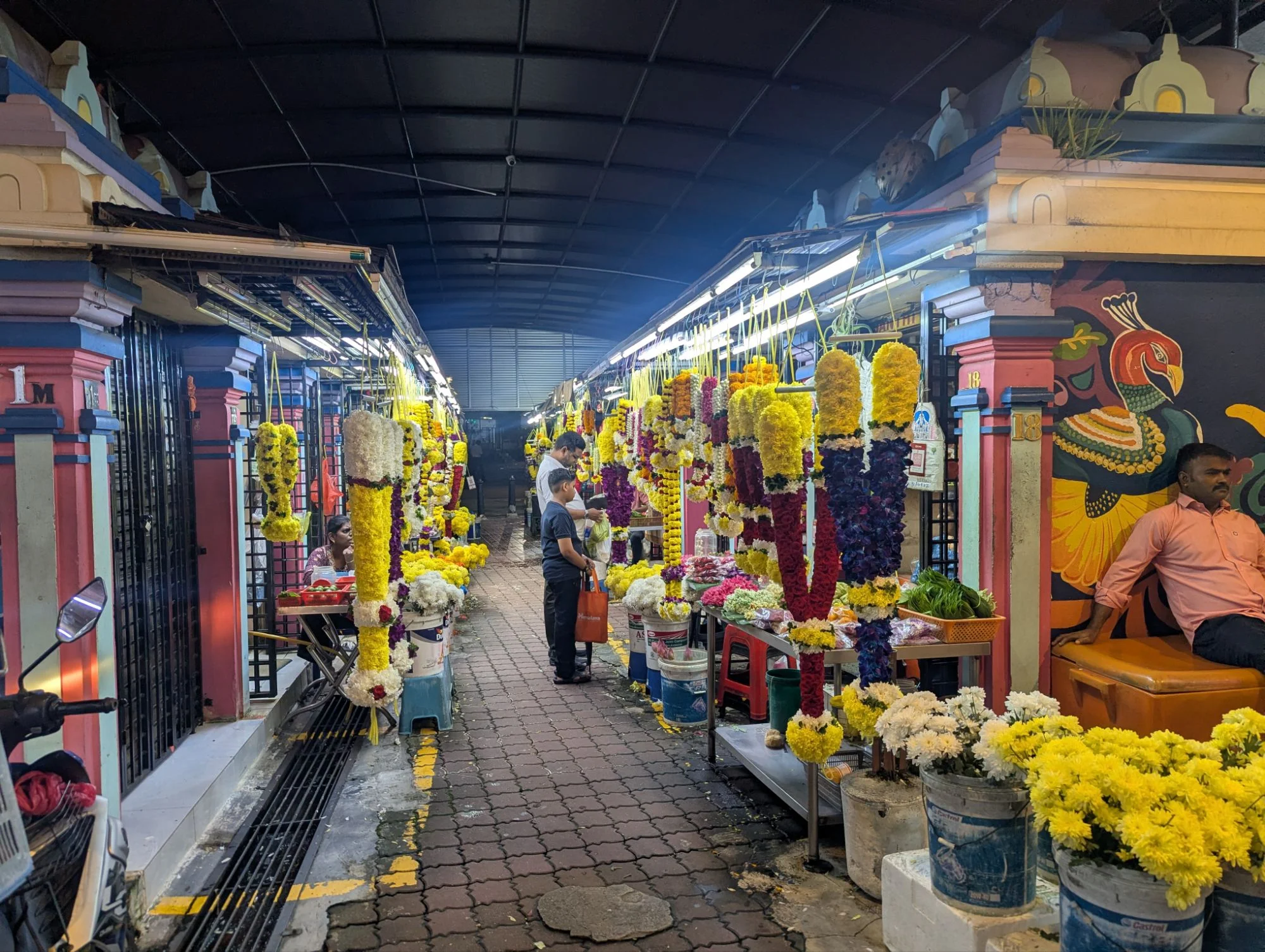 And markets for everything 🌺