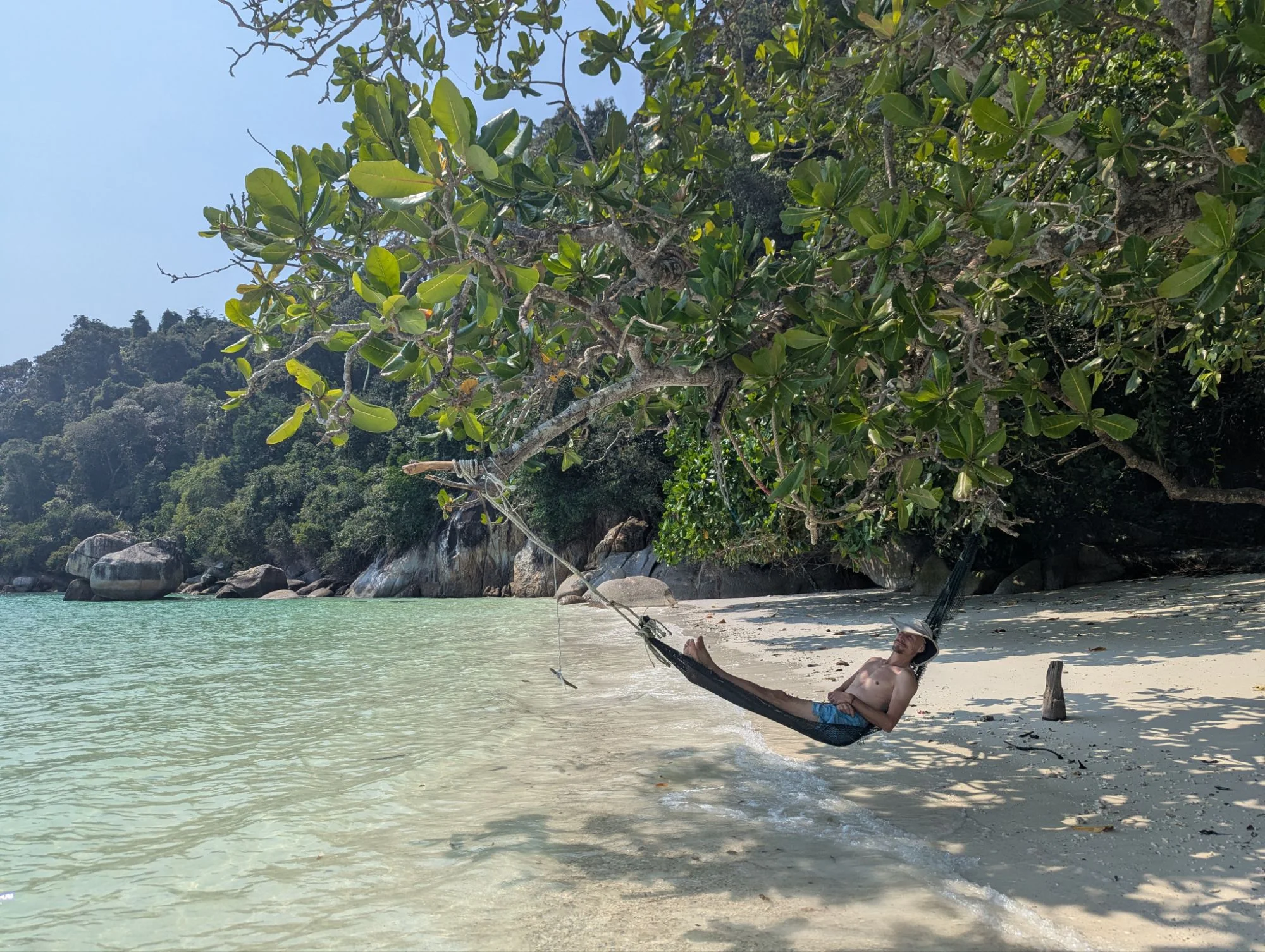 Hammock, &mldr;