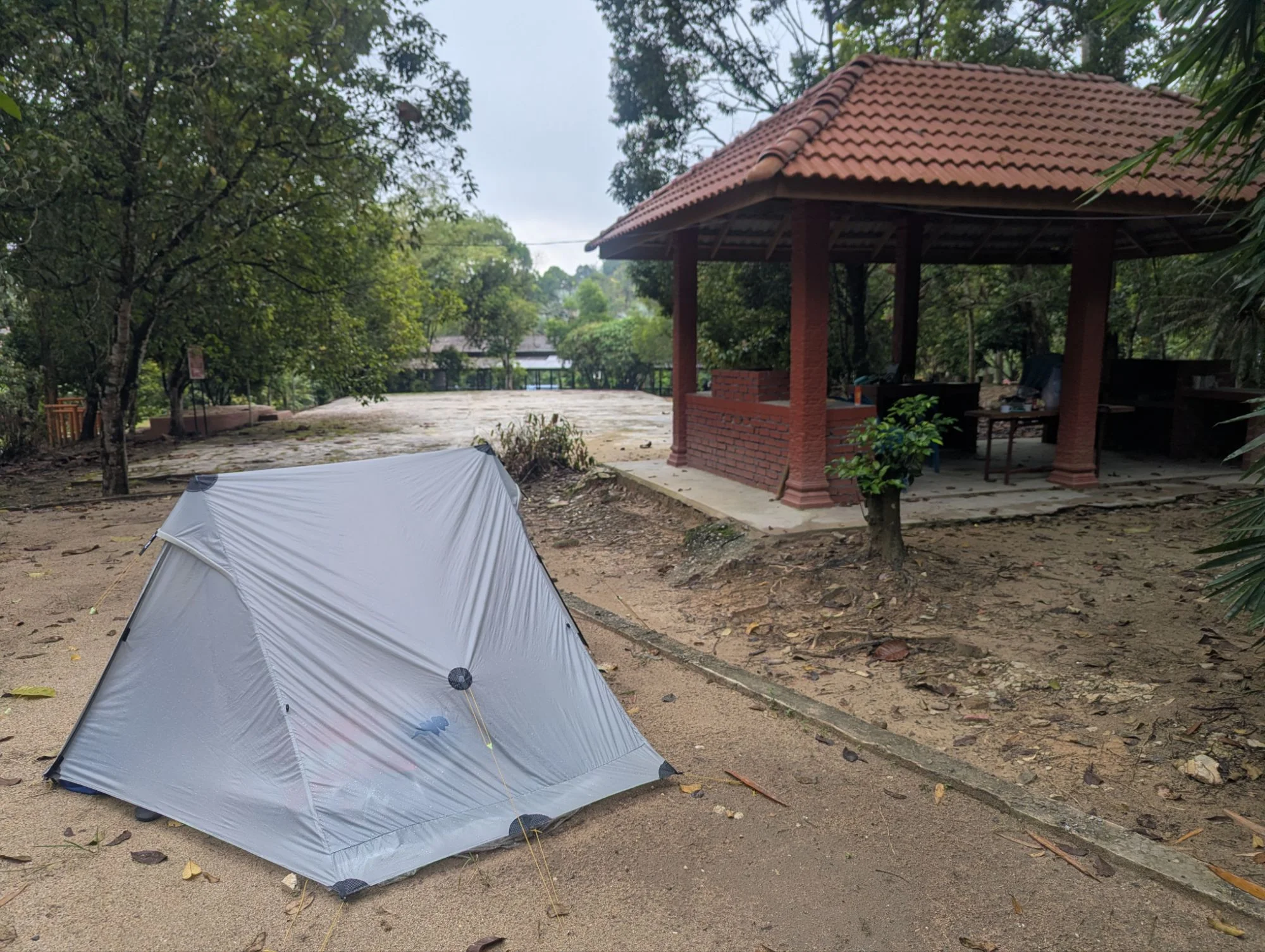 At first we pitched up our tent on an ordinary tent pitch &mldr;