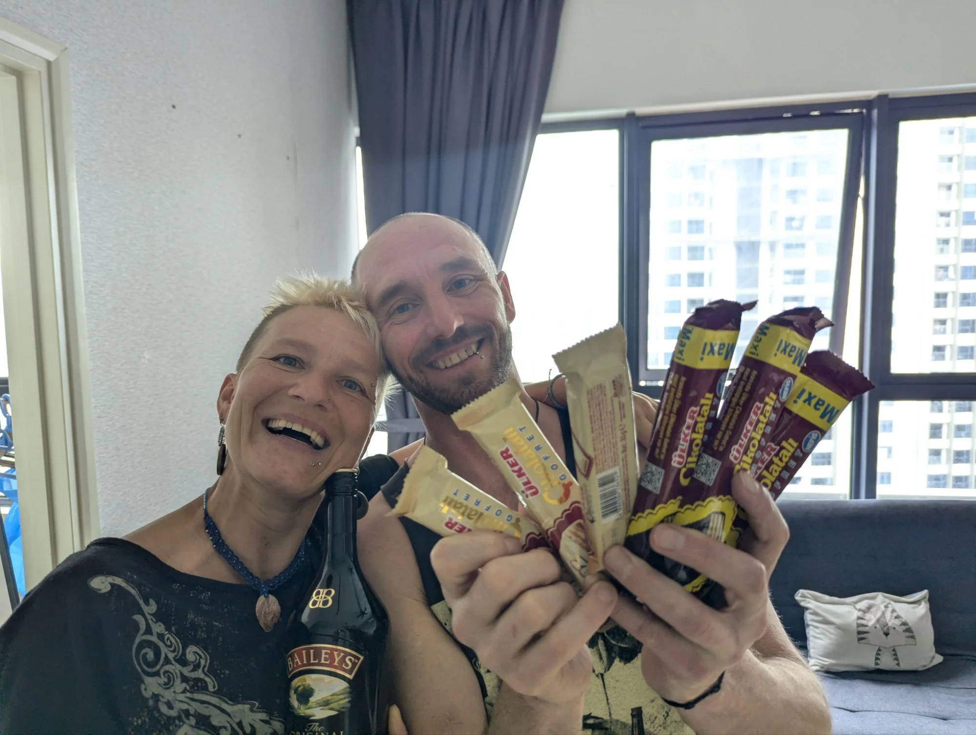 Then we picked up Kleini Two (aka Ben) from the airport. He is a good friend of Racki and brought all kinds of gifts from Germany.